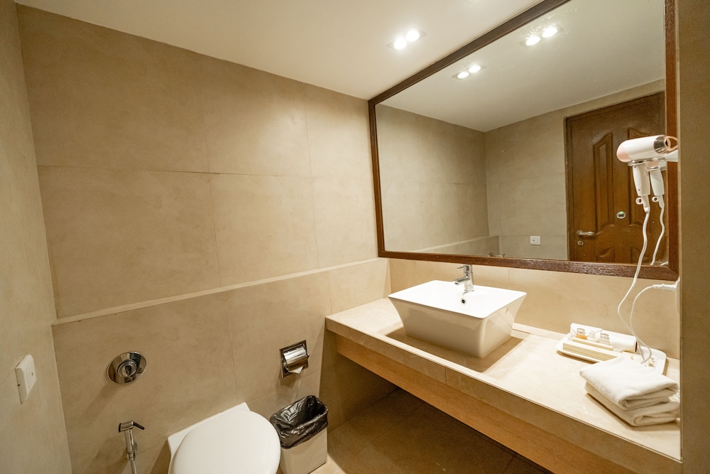 Neelam's The Grand Hotel Goa — Hotel rooms in Calangute, Goa