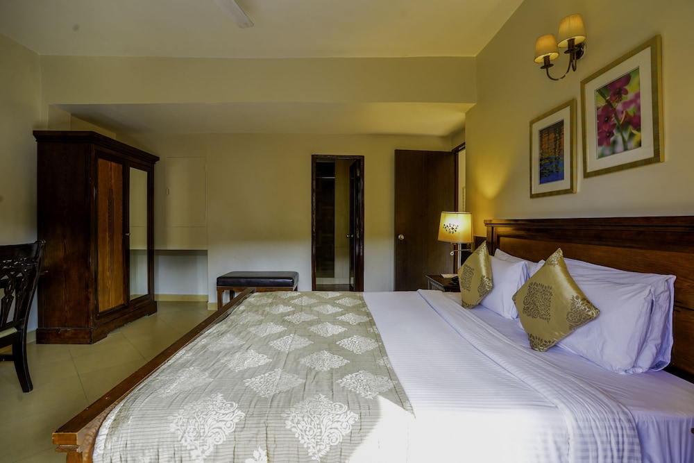 Neelam's The Grand Hotel Goa — Hotel rooms in Calangute, Goa