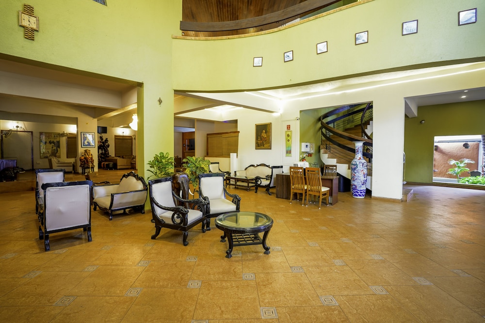 Neelam's The Grand Hotel Goa — Hotel building in Calangute, Goa