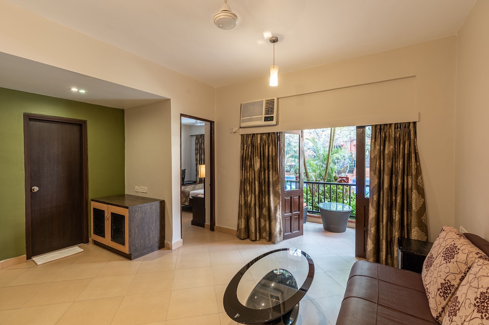 Neelam's The Grand Hotel Goa — Hotel rooms in Calangute, Goa