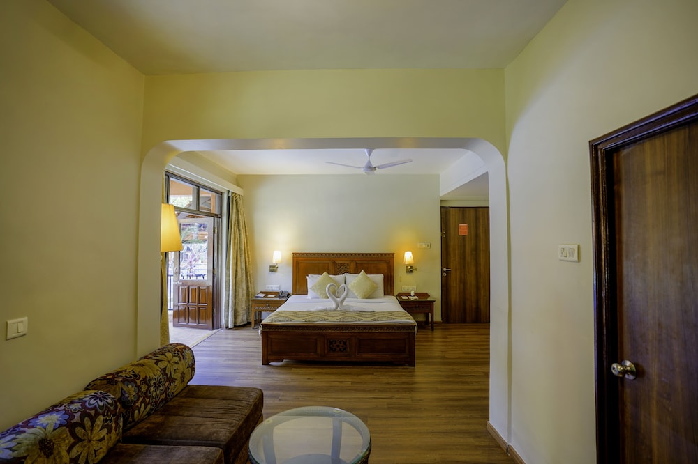 Neelam's The Grand Hotel Goa — Hotel rooms in Calangute, Goa