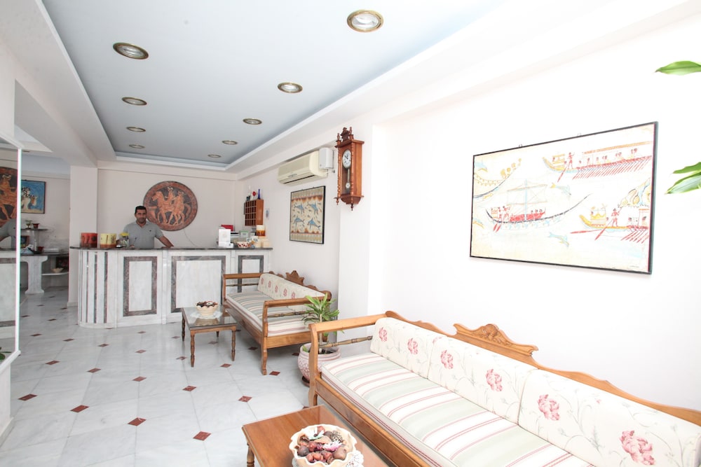 Dioskouri Art Villas — Hotel rooms in Kamari, South Aegean