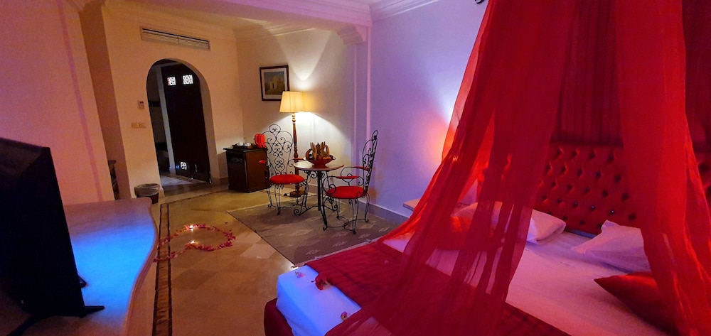 Hotel Dar el Bhar — Hotel rooms in Mezraya, Medenine