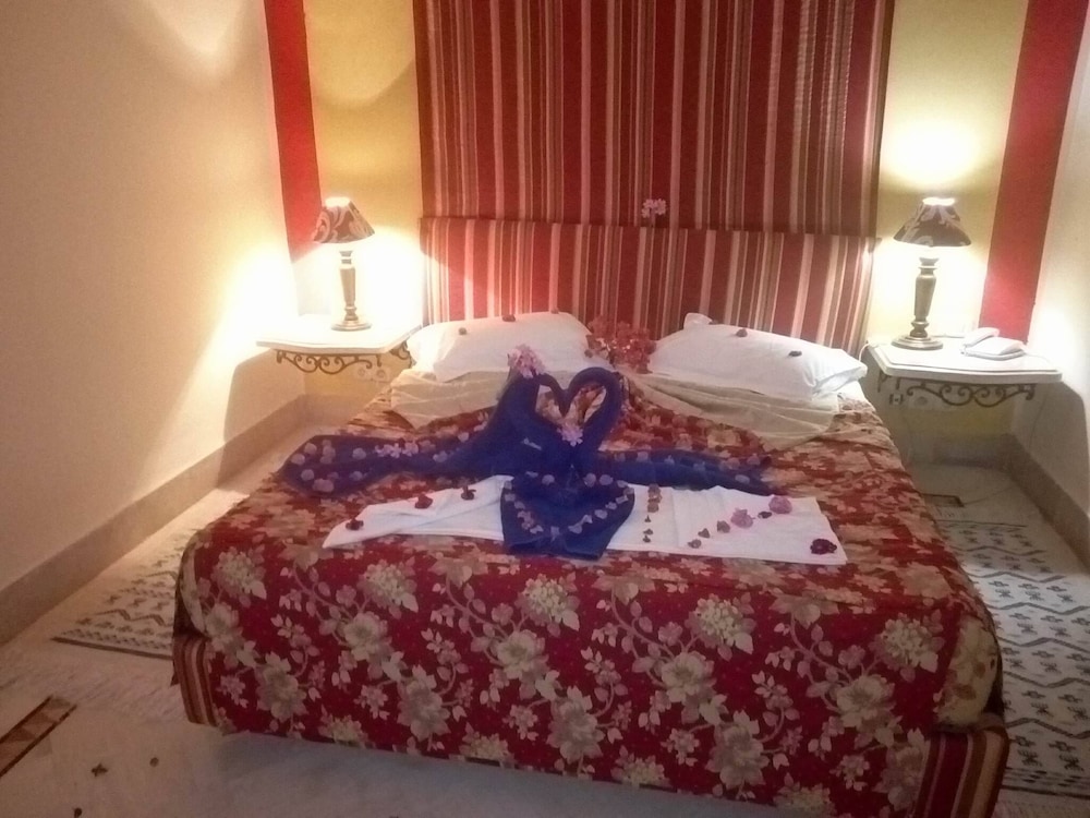 Hotel Dar el Bhar — Hotel rooms in Mezraya, Medenine