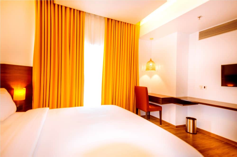 BloomSuites - Calangute — Hotel rooms in Calangute, Goa