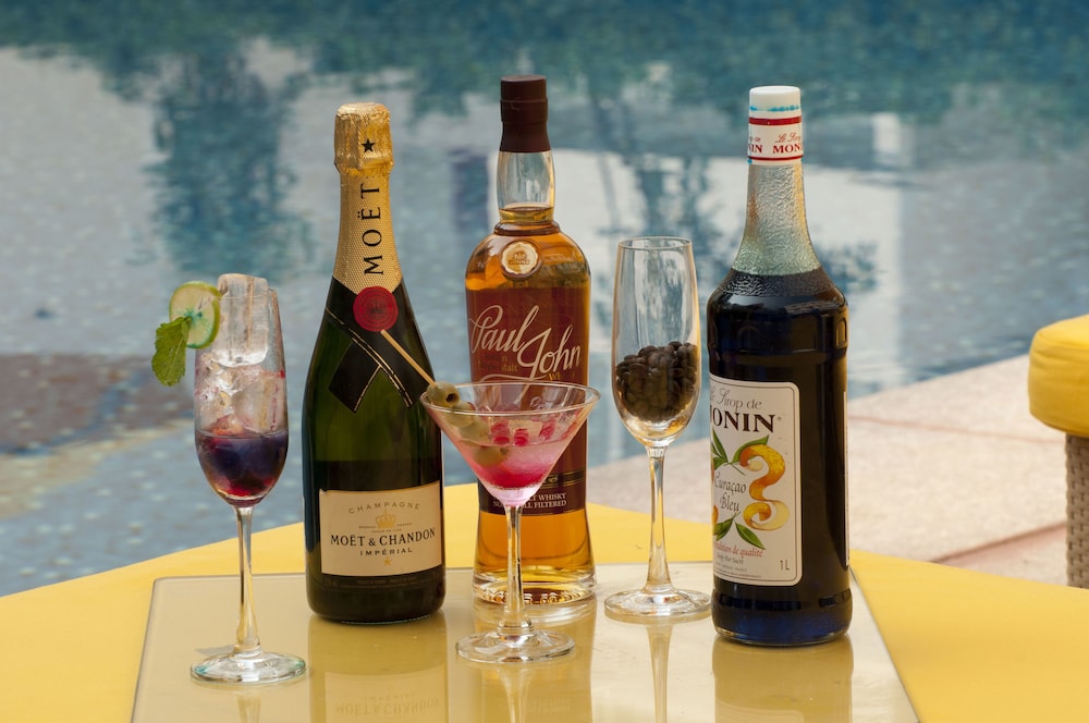 BloomSuites - Calangute — Restaurant & bars in Calangute, Goa