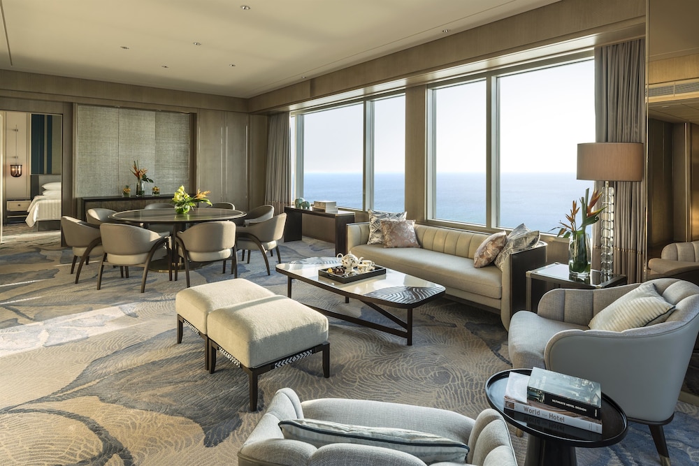 Shangri-La Colombo — Hotel rooms in Colombo, Western Province