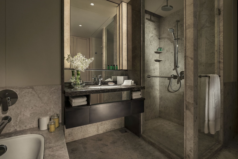 Shangri-La Colombo — Hotel rooms in Colombo, Western Province