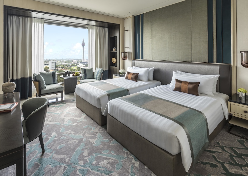Shangri-La Colombo — Hotel rooms in Colombo, Western Province