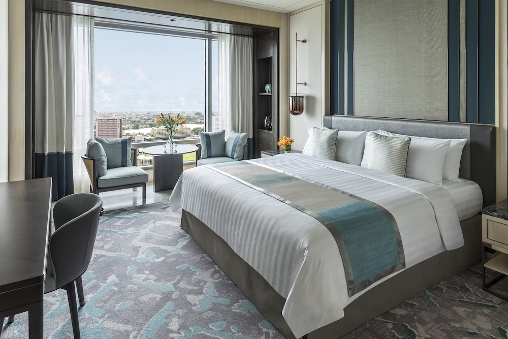 Shangri-La Colombo — Hotel rooms in Colombo, Western Province
