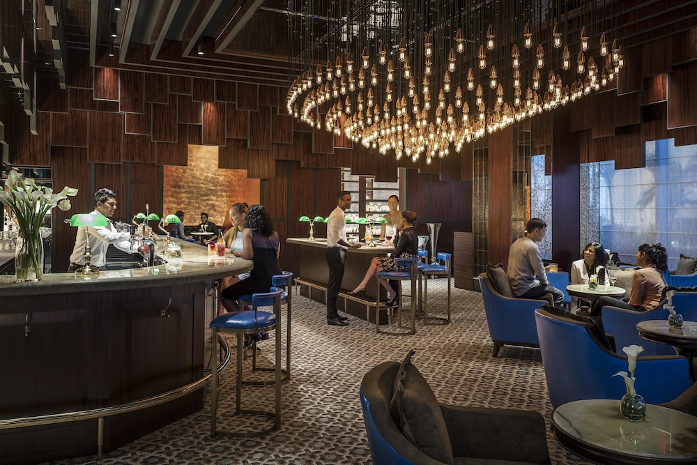 Shangri-La Colombo — Restaurant & bars in Colombo, Western Province
