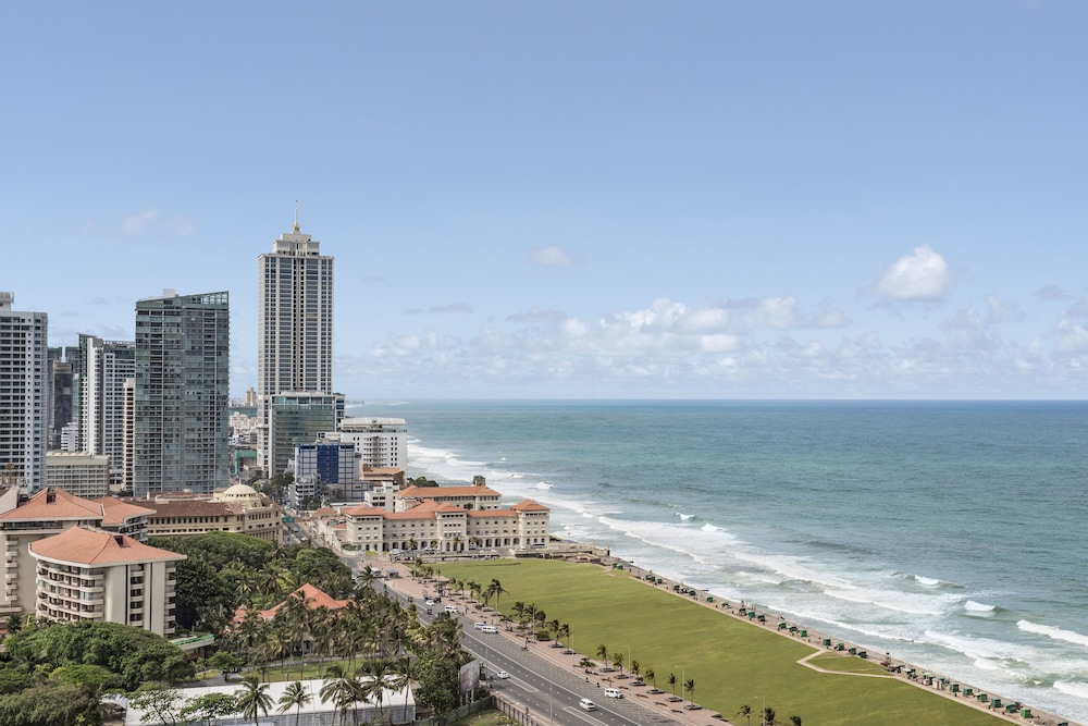 Shangri-La Colombo — Attractions in the area in Colombo, Western Province