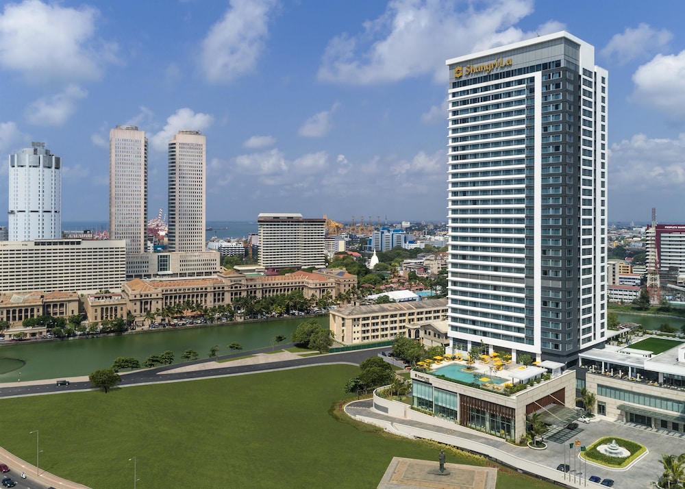 Shangri-La Colombo — Hotel building in Colombo, Western Province