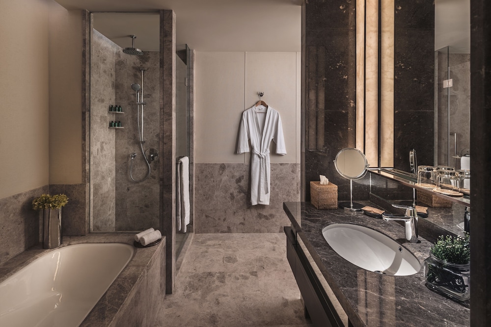 Shangri-La Colombo — Hotel rooms in Colombo, Western Province