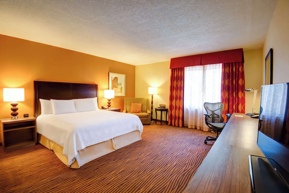 Hilton Garden Inn Tampa Ybor Historic District — Hotel rooms in Tampa, Florida