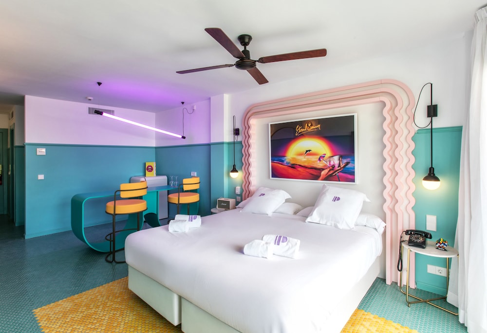 Paradiso Ibiza Art Hotel - Adults Only — Hotel rooms in San Antonio, Balearic Islands