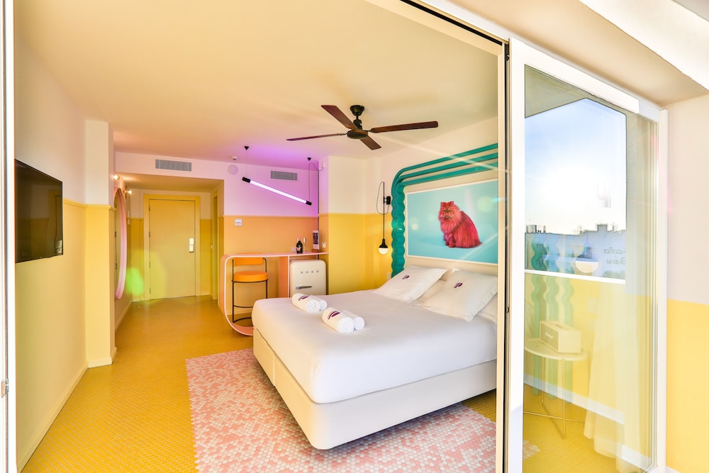 Paradiso Ibiza Art Hotel - Adults Only — Hotel rooms in San Antonio, Balearic Islands