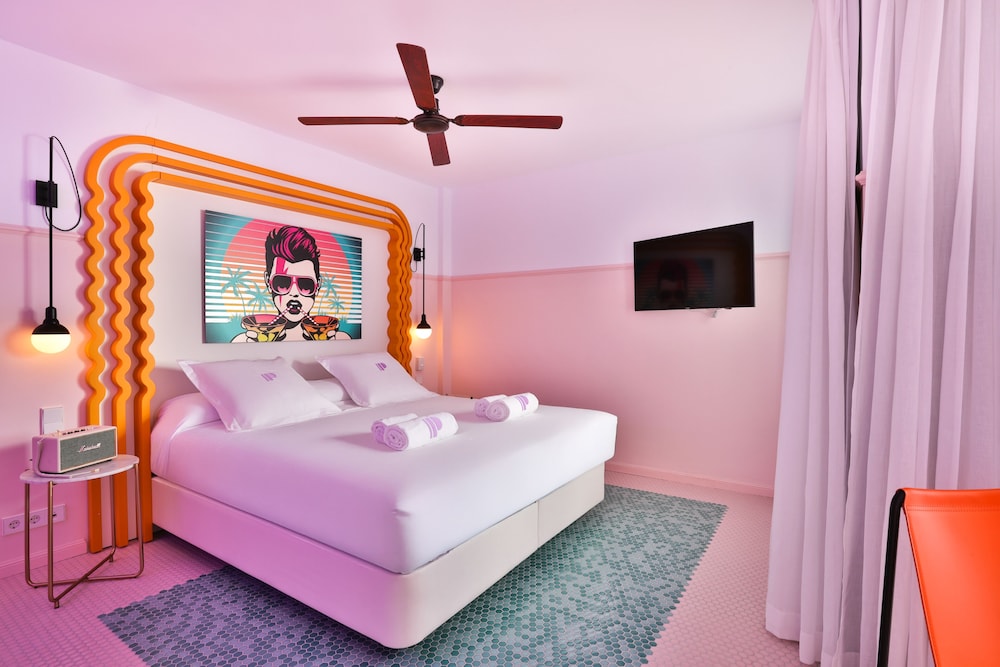 Paradiso Ibiza Art Hotel - Adults Only — Hotel rooms in San Antonio, Balearic Islands