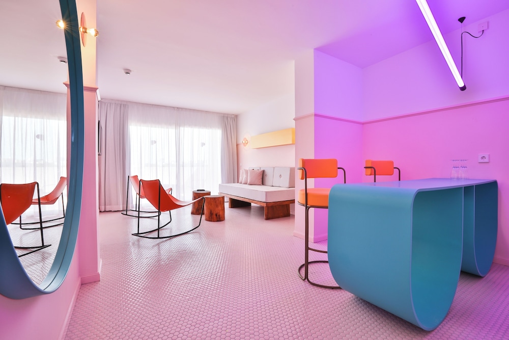 Paradiso Ibiza Art Hotel - Adults Only — Hotel rooms in San Antonio, Balearic Islands