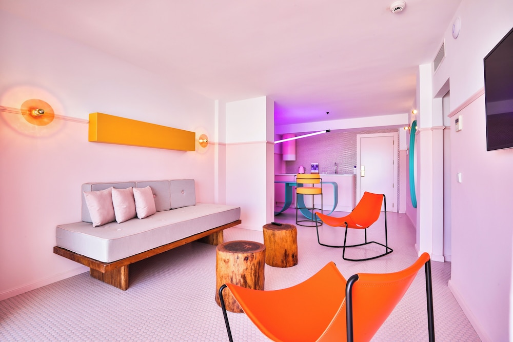 Paradiso Ibiza Art Hotel - Adults Only — Hotel rooms in San Antonio, Balearic Islands