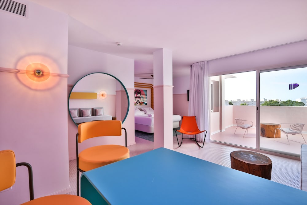 Paradiso Ibiza Art Hotel - Adults Only — Hotel rooms in San Antonio, Balearic Islands