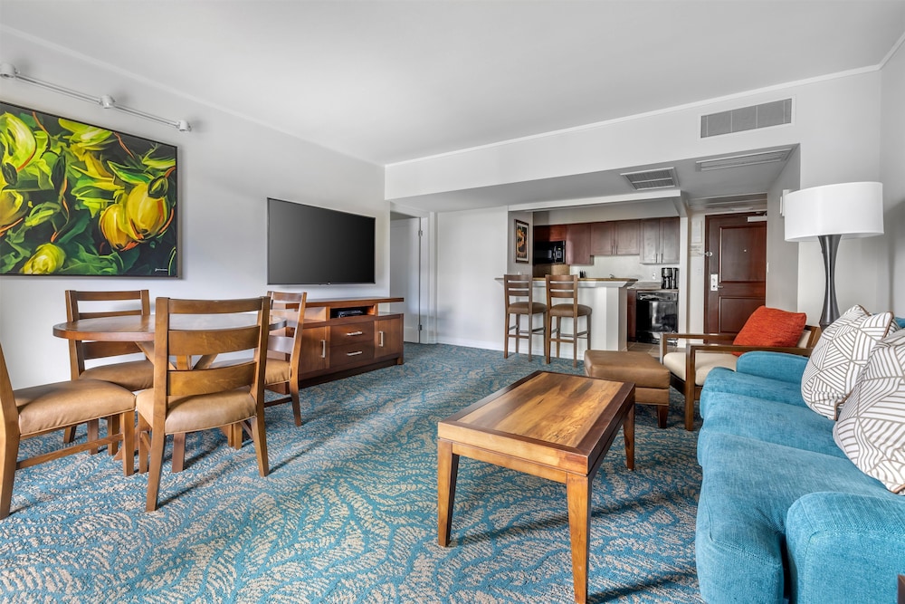 Hilton Grand Vacations Club at Hilton Hawaiian Village — Hotel rooms in Honolulu, Hawaii