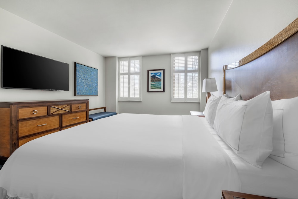 Hilton Grand Vacations Club at Hilton Hawaiian Village — Hotel rooms in Honolulu, Hawaii