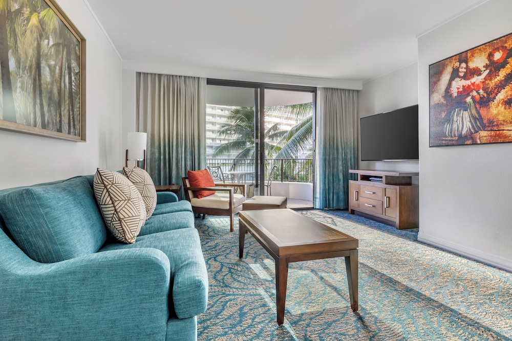 Hilton Grand Vacations Club at Hilton Hawaiian Village — Hotel rooms in Honolulu, Hawaii