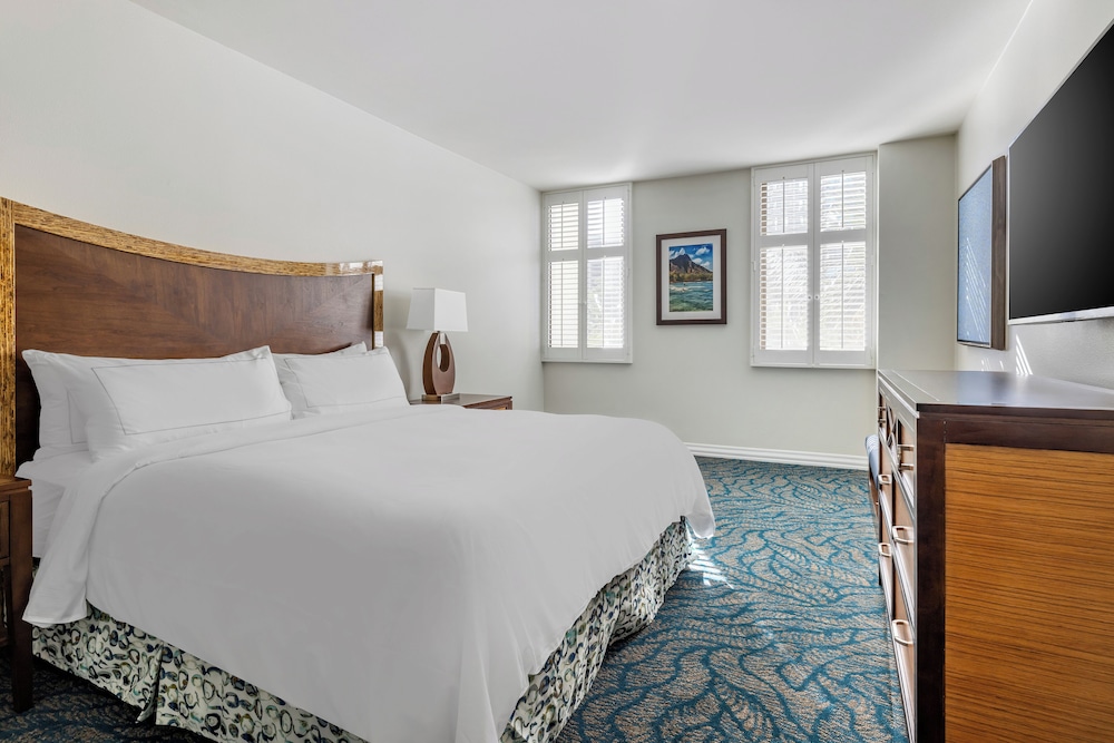Hilton Grand Vacations Club at Hilton Hawaiian Village — Hotel rooms in Honolulu, Hawaii