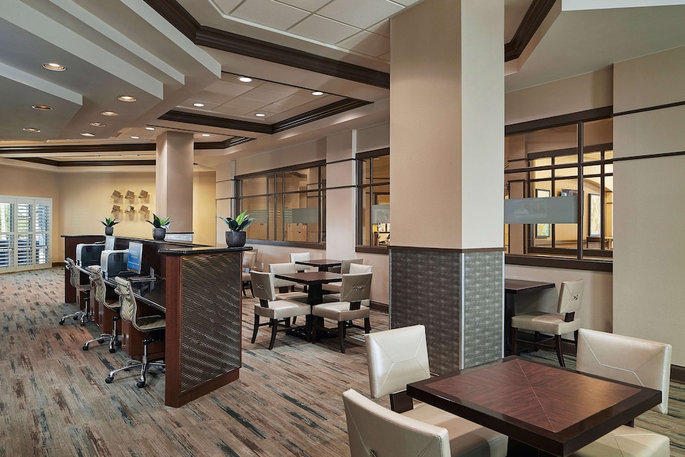 Hilton Grand Vacations Club Paradise Las Vegas — Restaurant & bars in Las Vegas, Nevada