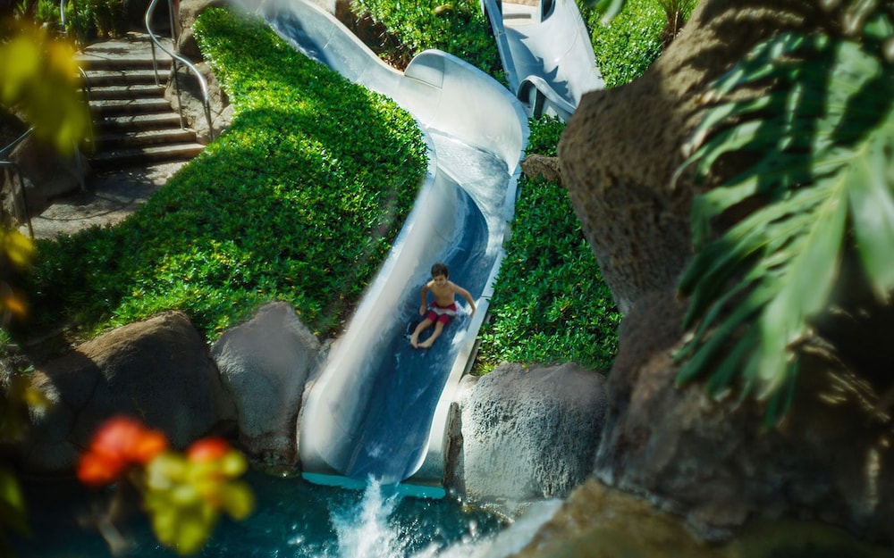 Hilton Hawaiian Village Waikiki Beach Resort — Attractions for children in Honolulu, Hawaii