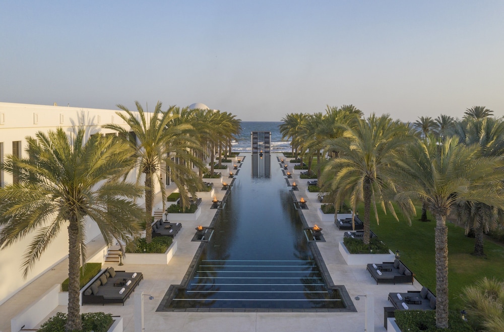 The Chedi Muscat — Swimming pool in Muscat, Muscat