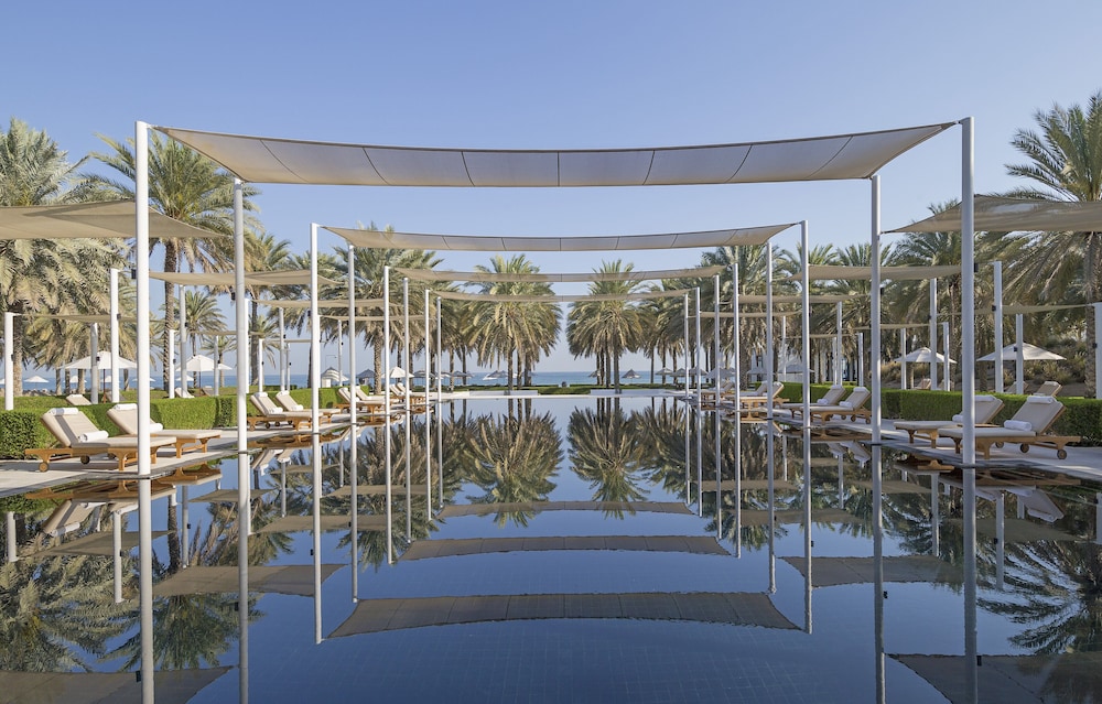 The Chedi Muscat — Swimming pool in Muscat, Muscat