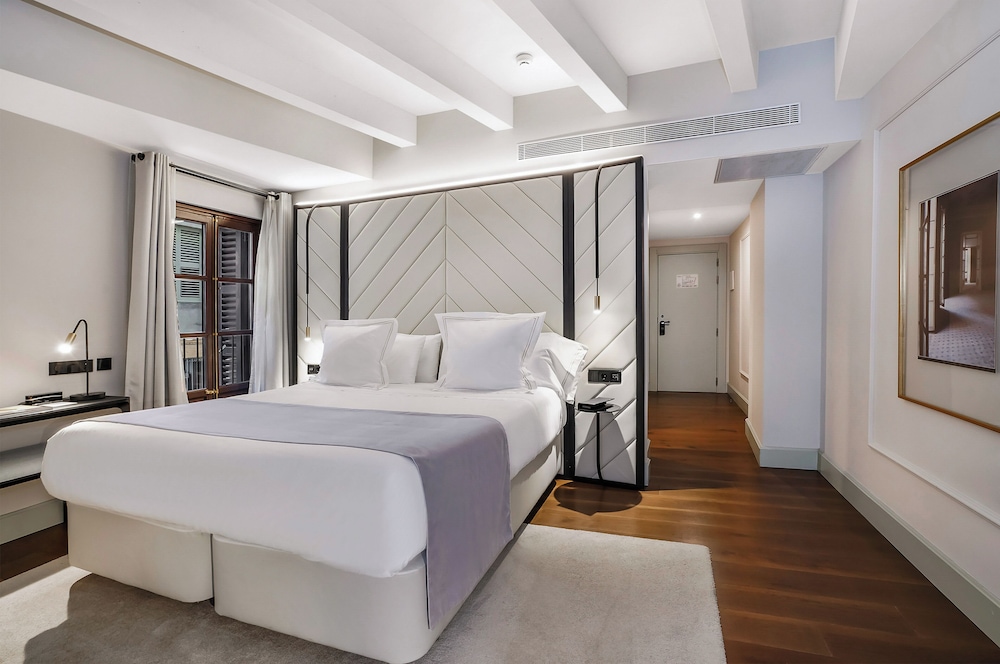 Summum Boutique Hotel, member of Meliá Collection — Hotel rooms in Palma de Mallorca, Balearic Islands