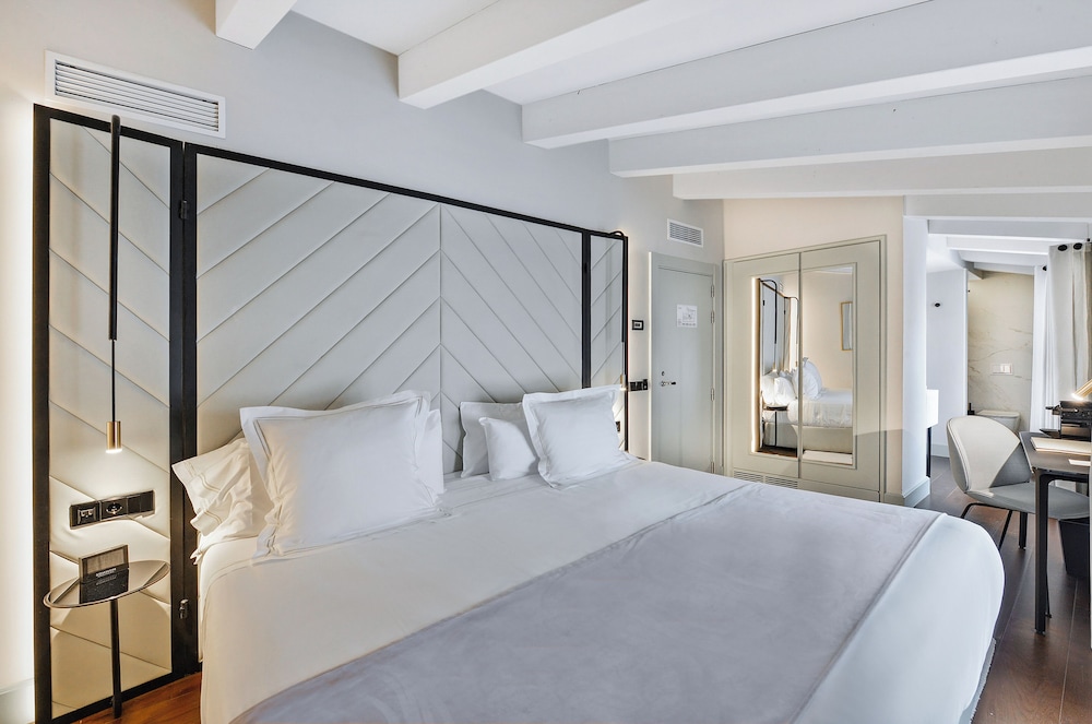 Summum Boutique Hotel, member of Meliá Collection — Hotel rooms in Palma de Mallorca, Balearic Islands