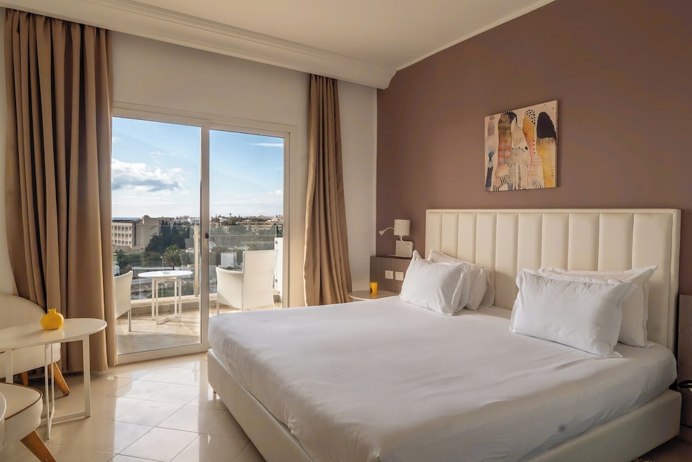 Golden Tulip President Hammamet — Hotel rooms in Hammamet, Nabeul