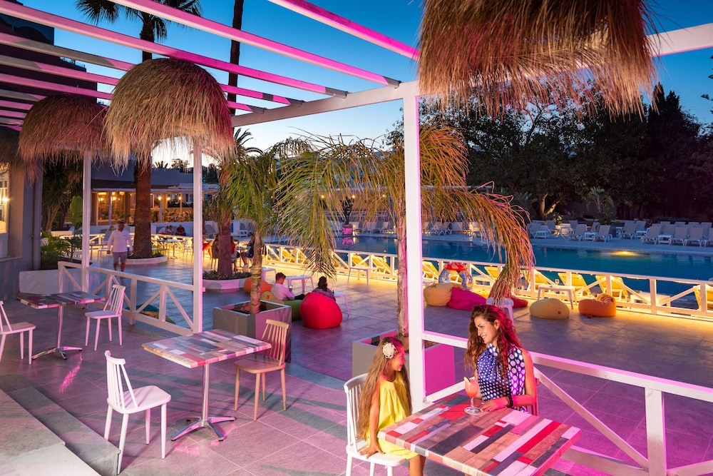 Golden Tulip President Hammamet — Beach in Hammamet, Nabeul