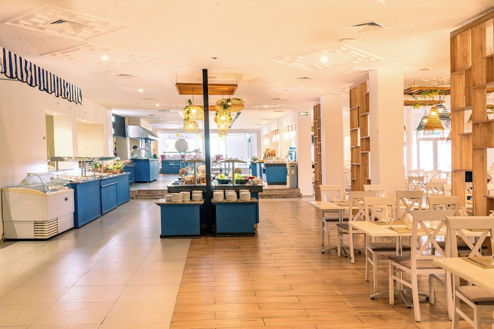 Golden Tulip President Hammamet — Restaurant & bars in Hammamet, Nabeul