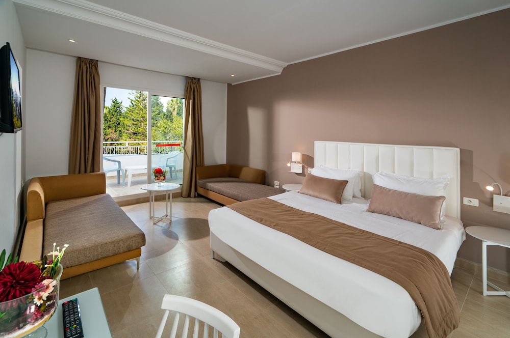 Golden Tulip President Hammamet — Hotel rooms in Hammamet, Nabeul
