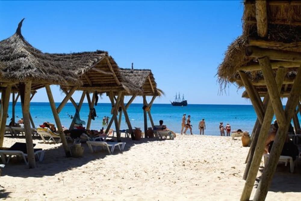 The Orangers Beach Resort and Bungalows - All Inclusive — Beach in Hammamet, Nabeul