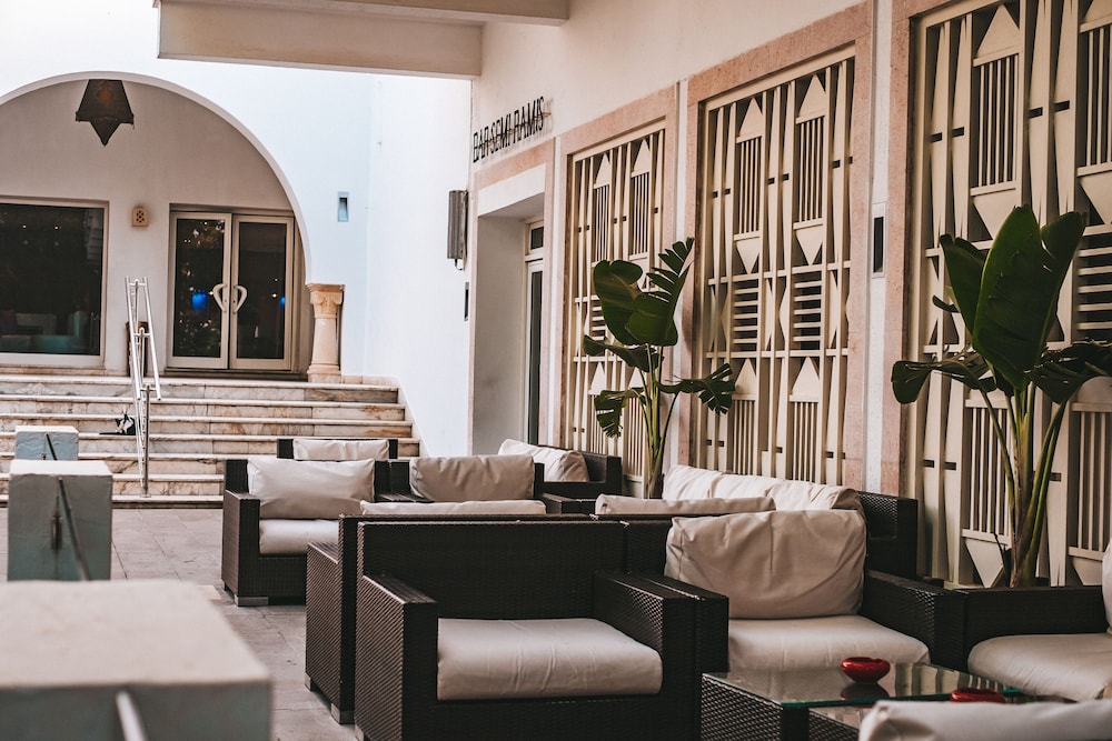 The Orangers Beach Resort and Bungalows - All Inclusive — Restaurant & bars in Hammamet, Nabeul