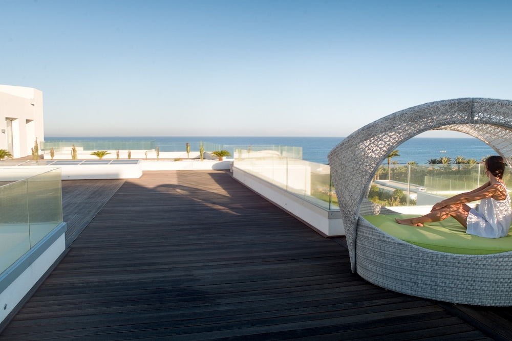Royal Thalassa Monastir — Hotel building in Skanes inc. Monastir, Monastir