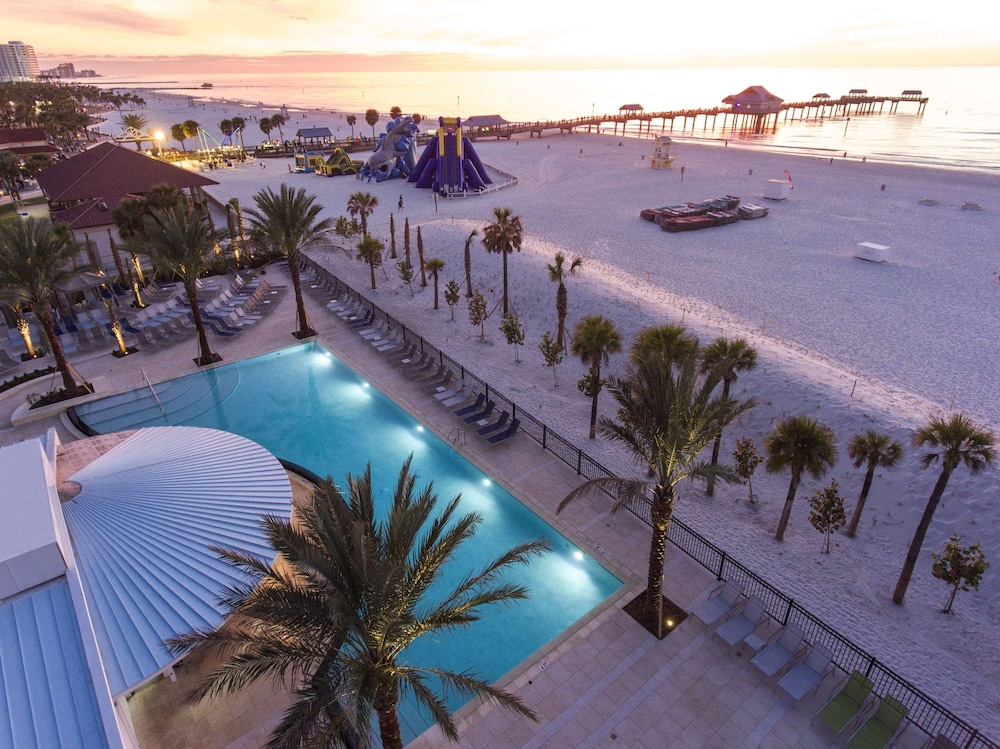 Hilton Clearwater Beach Resort & Spa — Beach in Clearwater, Florida