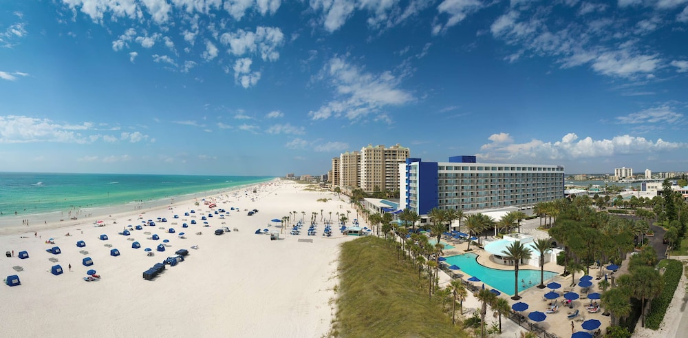 Hilton Clearwater Beach Resort & Spa — Beach in Clearwater, Florida