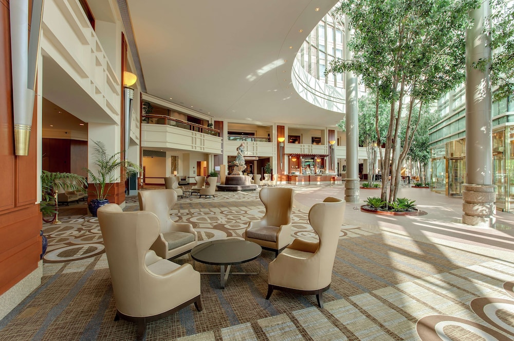 Hilton Boston Logan Airport — Hotel building in Boston, Massachusetts