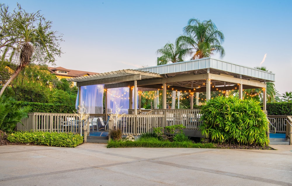 Hilton Tampa Airport Westshore — Restaurant & bars in Tampa, Florida