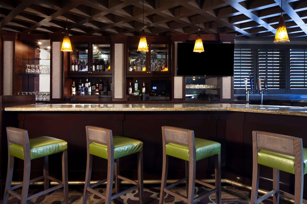 Hilton Tampa Airport Westshore — Restaurant & bars in Tampa, Florida