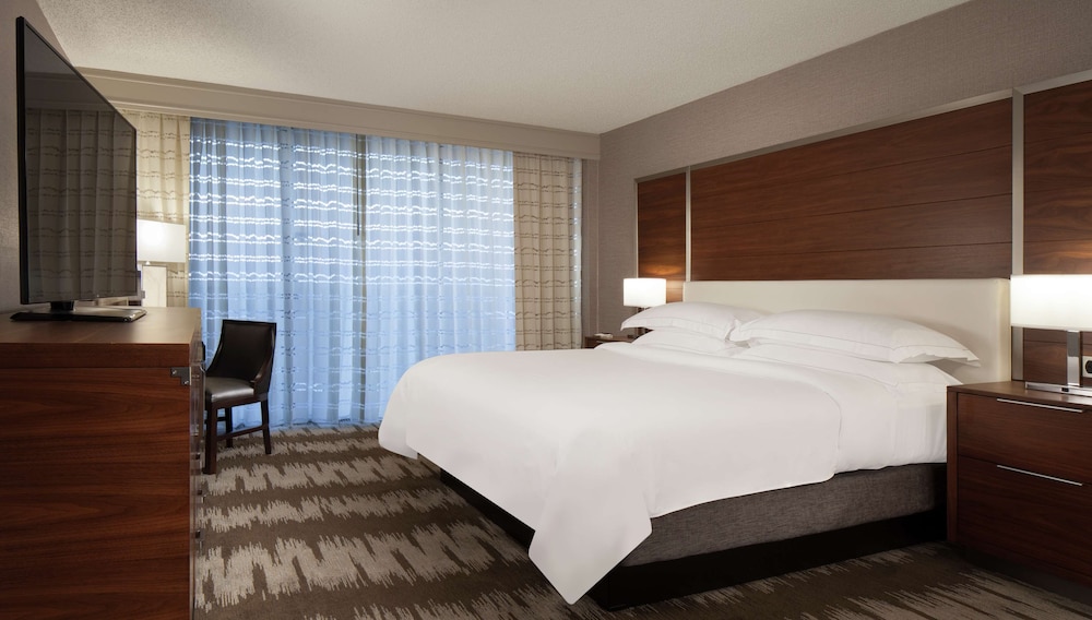 Hilton Tampa Airport Westshore — Hotel rooms in Tampa, Florida