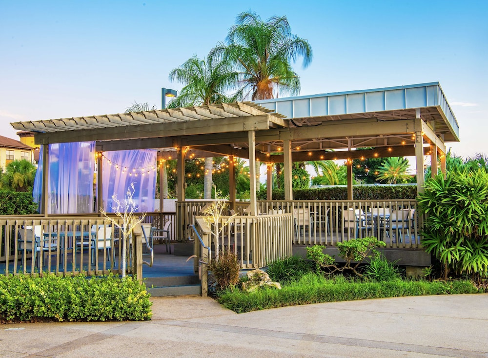 Hilton Tampa Airport Westshore — Restaurant & bars in Tampa, Florida