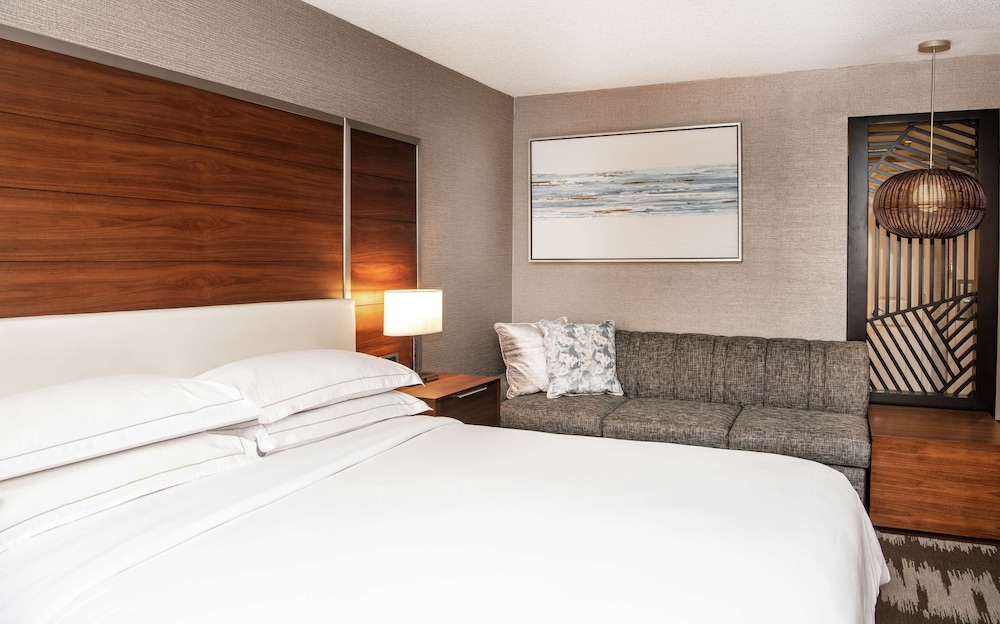 Hilton Tampa Airport Westshore — Hotel rooms in Tampa, Florida